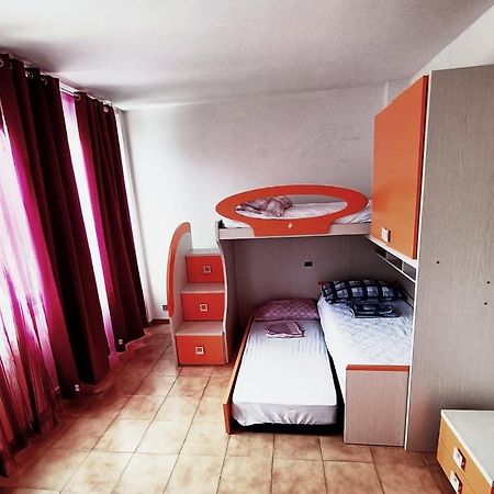 Ferienwohnung Monolocale Andrea Navacchio Exterior foto